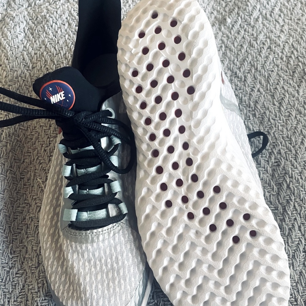 NWOT Women’s Nike Shoes
